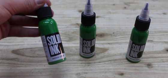 30ML 60ML은 고체 잉크 귀영 나팔 잉크 중간 녹색 순수한 식물성 소재를 에어브러시로 칠합니다
